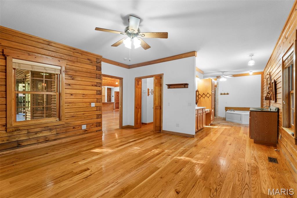 Emerald Pointe - Residential