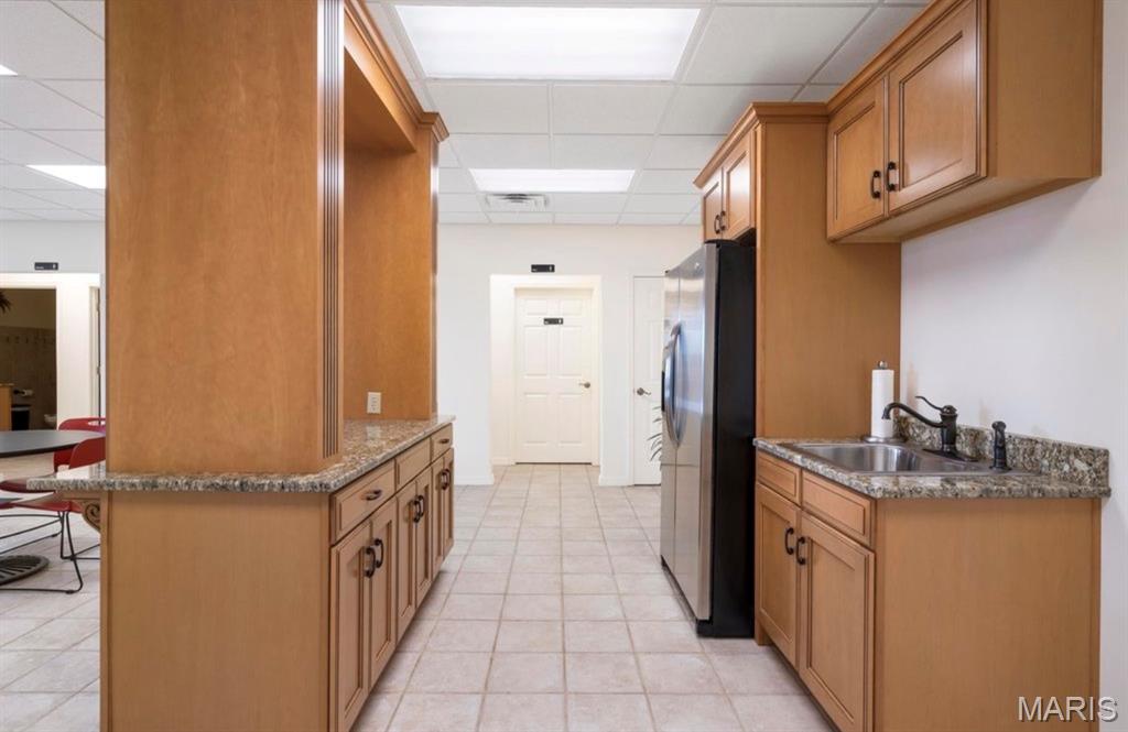 Emerald Bay Yacht Cl - Residential