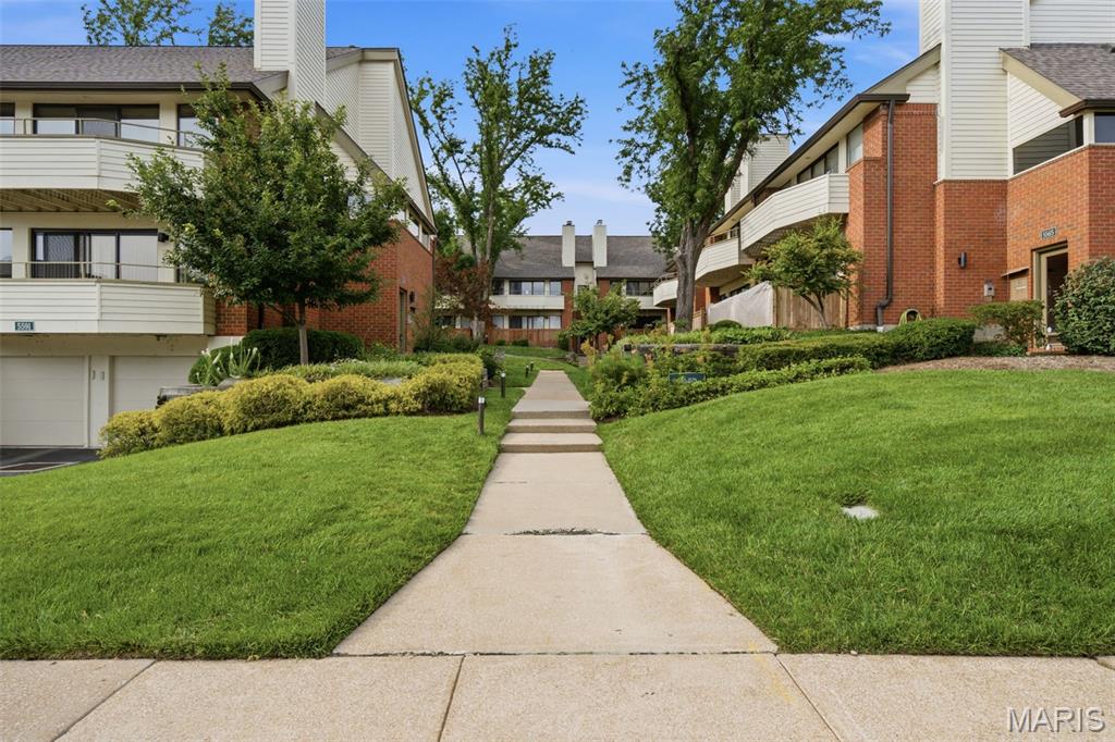 Waterford Square Condos - Residential