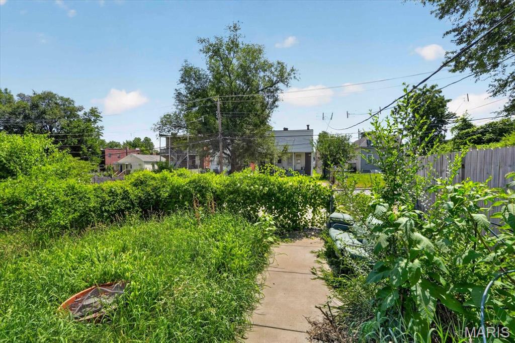 St Louis Commons Add - Residential