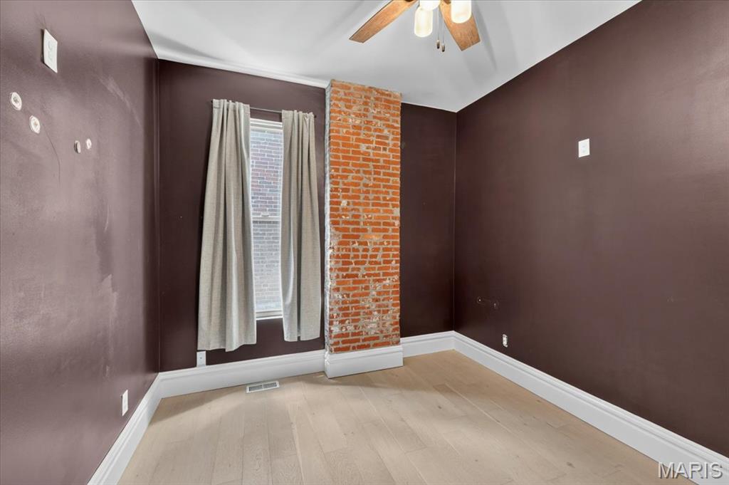 St Louis Commons Add - Residential