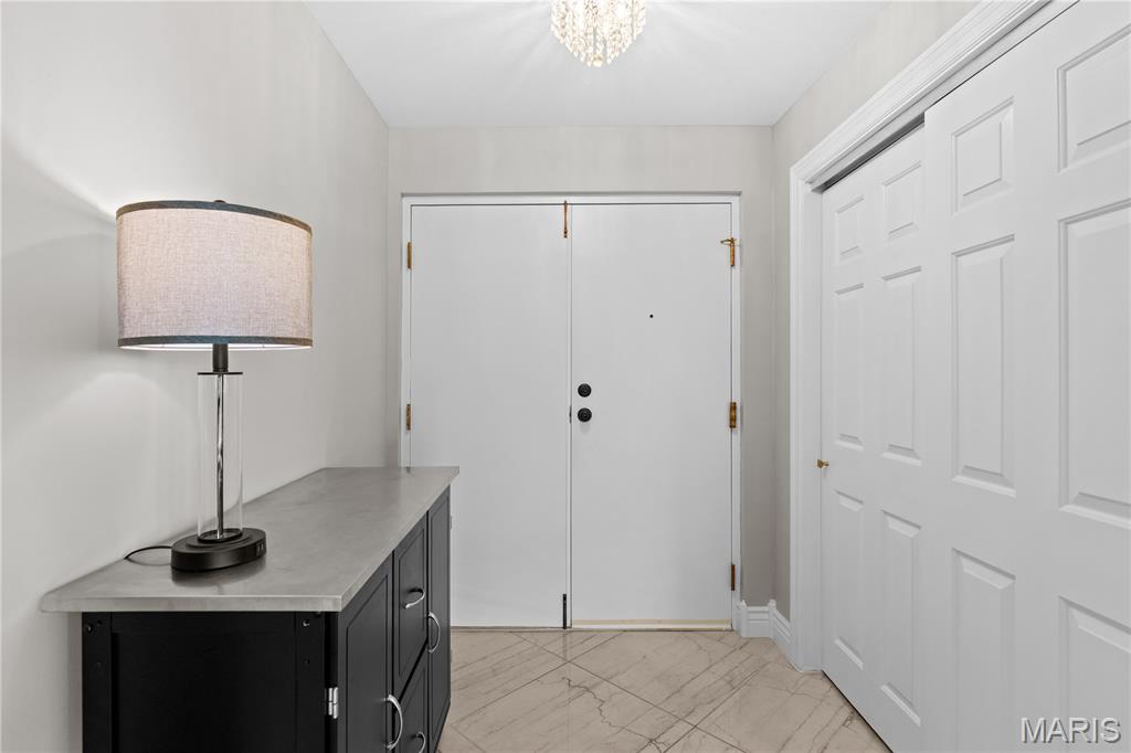 Cambridge Courts Condo - Residential