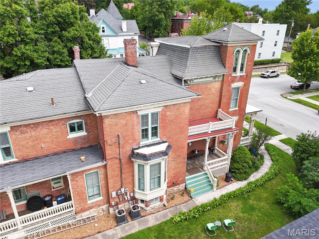 Hannibal Original Town - Commercial Sale