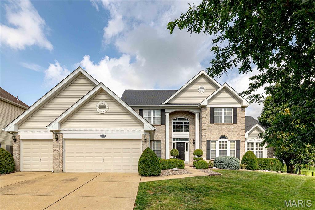 Stunning 1.5 story, 6 beds & 5.5 bath home with over 5,400SF of luxury living space is exactly what you're looking for! The main floor features hardwood floors throughout, a spacious two story great room w/gas fireplace and tons of natural light is open to the breakfast area, kitchen and den. Gorgeous eat in kitchen w/custom cabinetry, gas cooktop, quartz counters, stainless appliances, dual ovens, huge eat in center island, tile backsplash and 2 walk in pantries! The kitchen is open to the newly renovated den with another gas fireplace and walks out onto the patio. The vaulted main floor primary suite has hardwood floors, a huge walk in closet with custom organizers and island, updated indulgent bath, w/walk-in glass shower, soaking tub & dual vanity. Bonus room with glass french doors & dining room flank the entry. Upper level: 2 bedrooms each with their own ensuite bath & walk in closets on the opposite side of the upper level are 2 additional bedrooms and a full hall bath. Lower level is perfect for entertaining w/a large rec room, new kitchenette/bar with ample cabinet space, full size black stainless dishwasher, fridge with ice maker and sink, bedroom with large walk-in closet, full bath, large playroom, tons of storage and a sauna! Large MF laundry/mud room with built-ins and sink, NEW Roof, gutters & fascia (coming soon), 3 car garage, 3 zoned HVAC!!, fresh paint throughout, ample off street parking. Walk to Fairway Elementary School, enjoy the neighborhood pool, walking trails, lake and easy access to Wildwood Town Center & more.