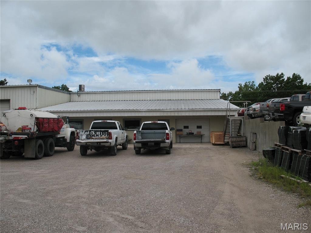 0000 - Commercial Sale