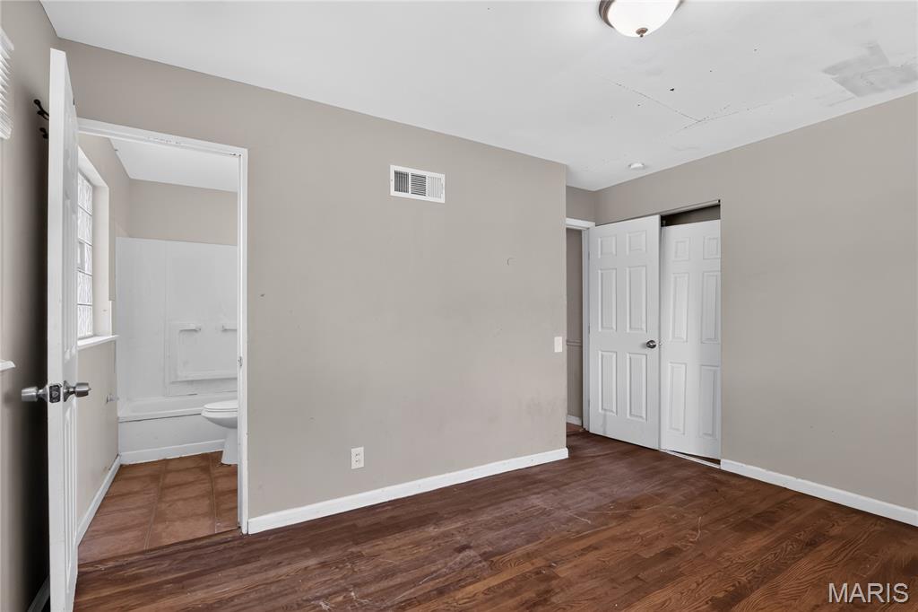 Hathaway Manor 9 - Residential