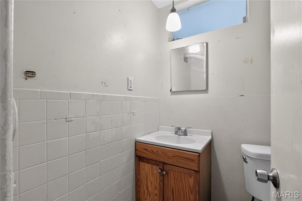 Hathaway Manor 9 - Residential