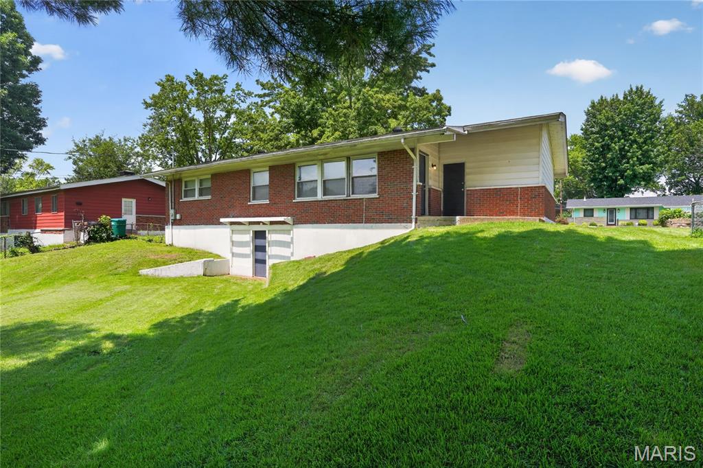 Hathaway Manor 19 - Residential