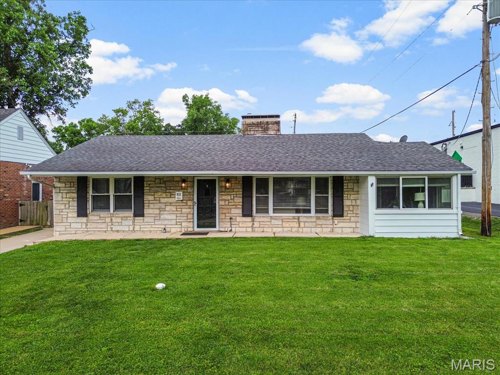 913 Blossom Lane offers a rare combination of space, flexibility, and easy one-level (basement-free) living in a location that continues to be one of the most central locations in the entire STL metro area. With 3 bedrooms, 2 (updated!) full baths, and almost 1,700sq. ft., the layout is both practical and comfortable for a wide range of lifestyles. Inside, the home feels surprisingly spacious, highlighted by an incredible master suite addition with brand new carpet, abundant room to spread out, and an adjoining flex space that works beautifully as a home office, nursery, or reading room. The updated kitchen features warm wood cabinetry, stainless steel appliances, and an efficient connection to the surrounding living and dining spaces. Neutral finishes and great natural light throughout make the home feel fresh, inviting, and move-in ready. Out back, the yard provides plenty of room for kids, pets, gardening, or entertaining, while the finished shed adds a truly unique added feature. Complete with a half bath, this surprising 384 sq. ft. "bonus room" provides an ideal setup for a home-based business, private office, studio, or creative workspace. Located in Rock Hill, residents enjoy the benefits of a close-knit community with its own parks, library, fabulous restaurants, police and fire services—all while attending award-winning Webster Groves Schools. Come see all the things that make this one such an incredible value!