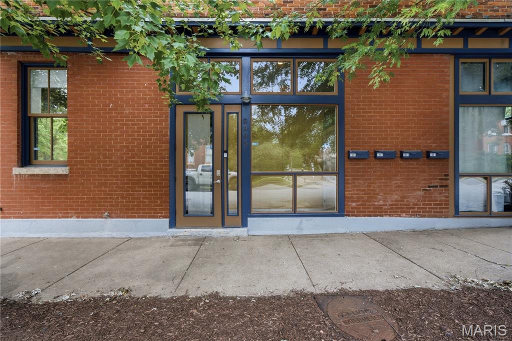 Pestalozzi Lofts Condos - Residential