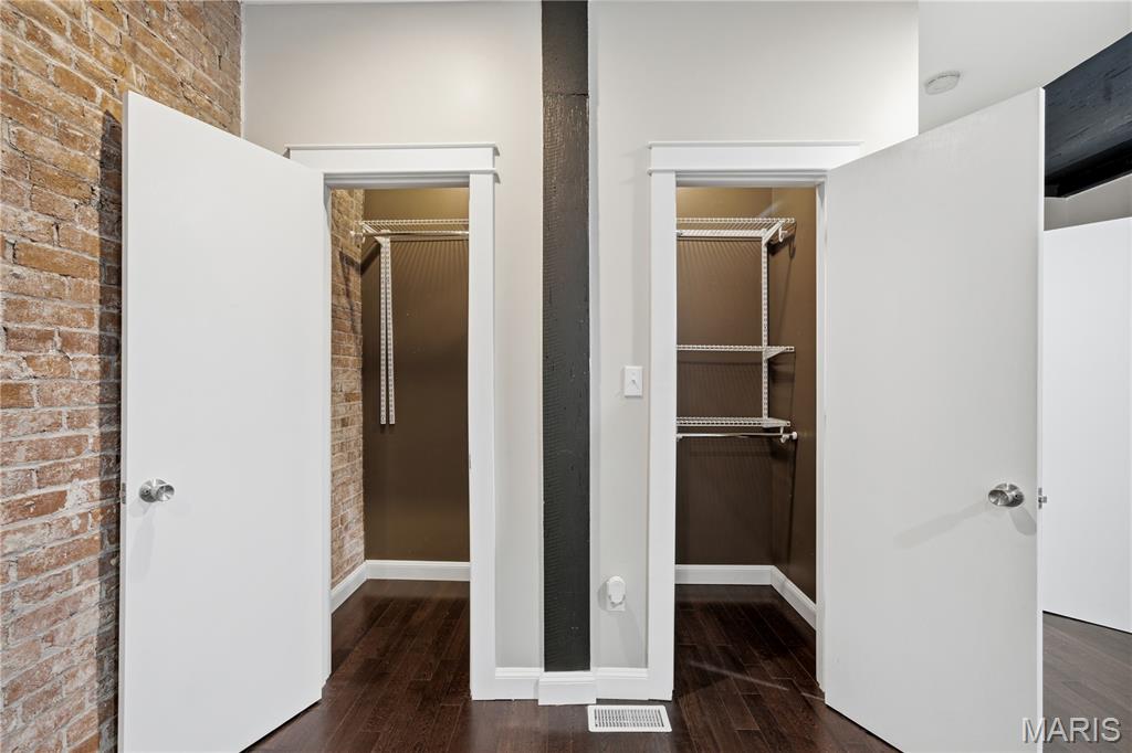 Pestalozzi Lofts Condos - Residential