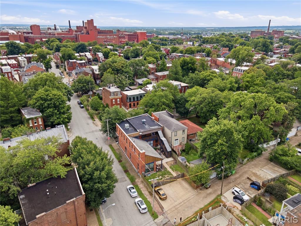 Pestalozzi Lofts Condos - Residential