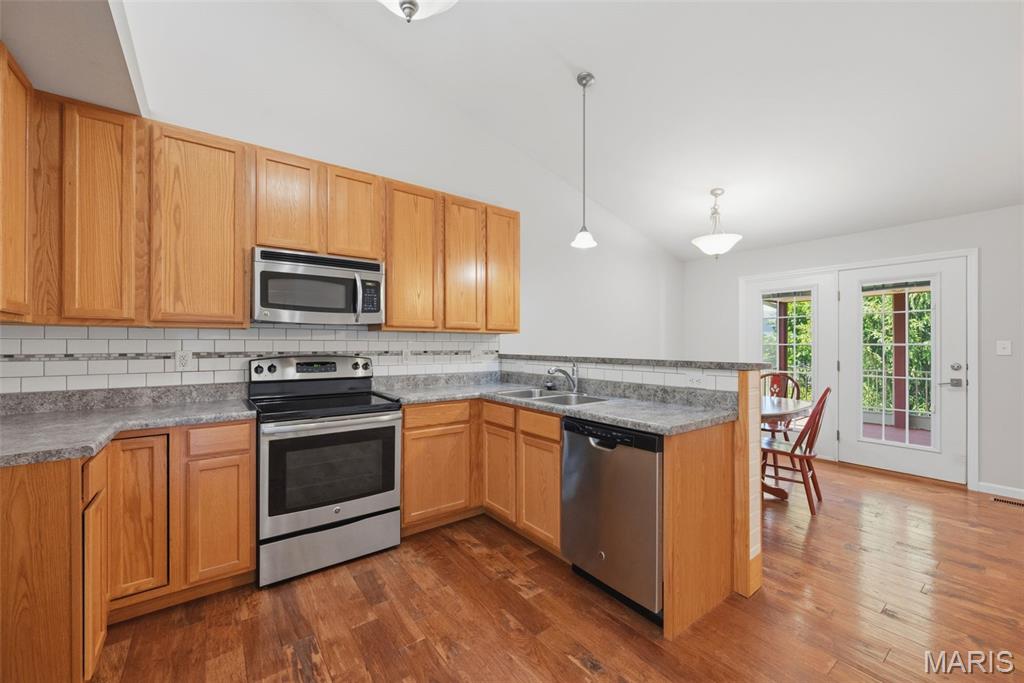 Colonial Green - Residential
