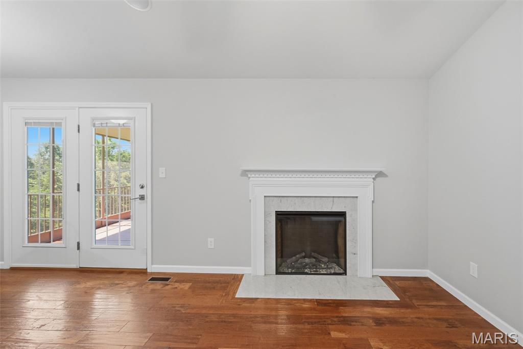 Colonial Green - Residential