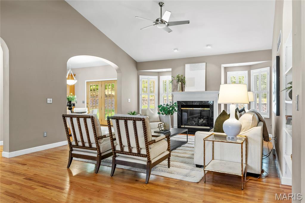 Huntington Chase 04 - Residential