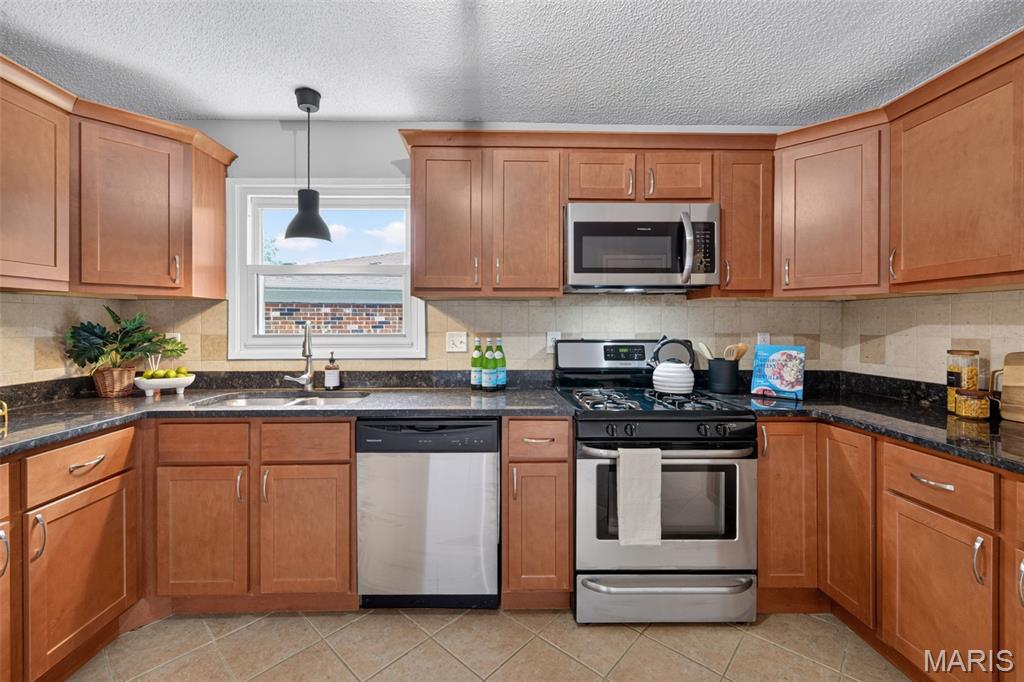 Brookstone 4 - Residential