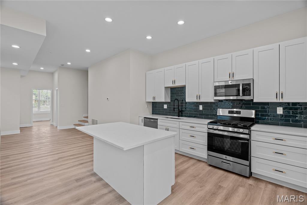 Grand Real Estate Add - Residential Lease