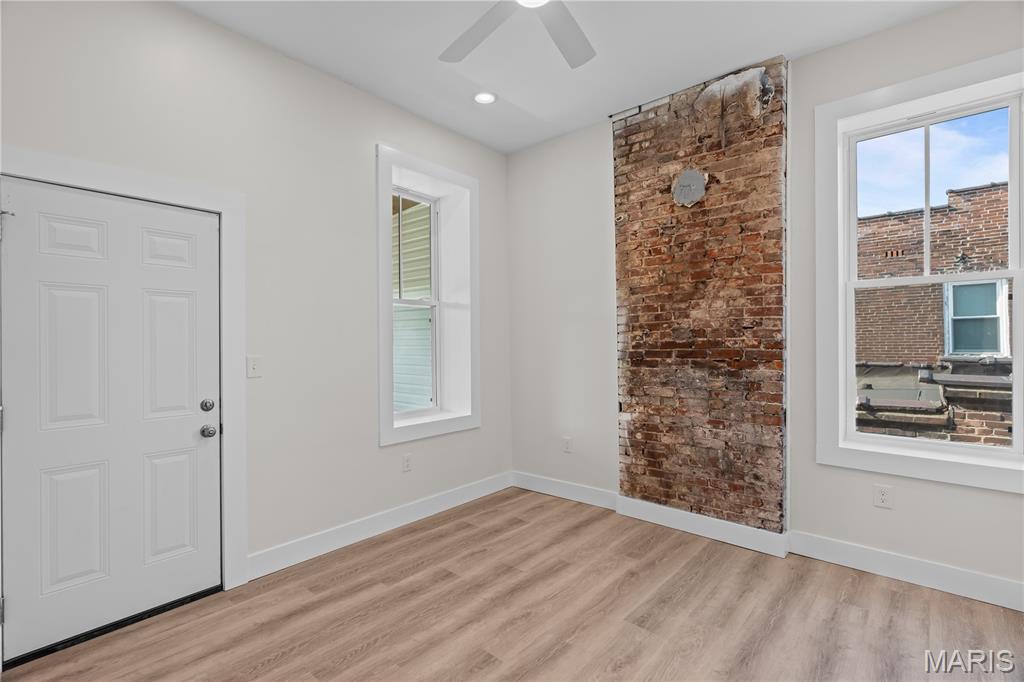Grand Real Estate Add - Residential Lease