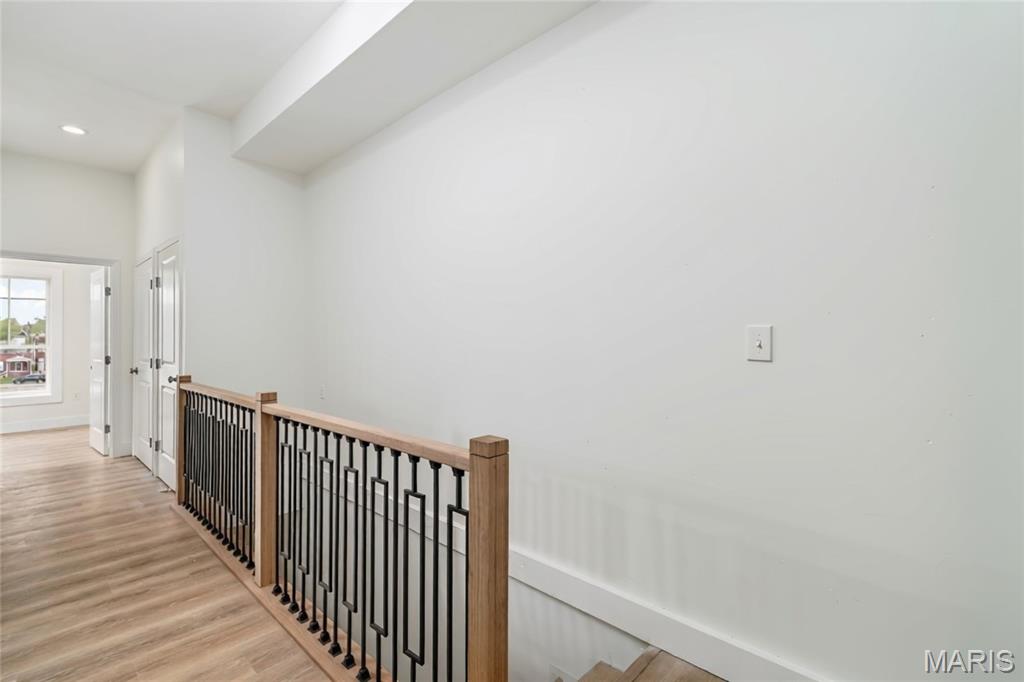 Grand Real Estate Add - Residential Lease