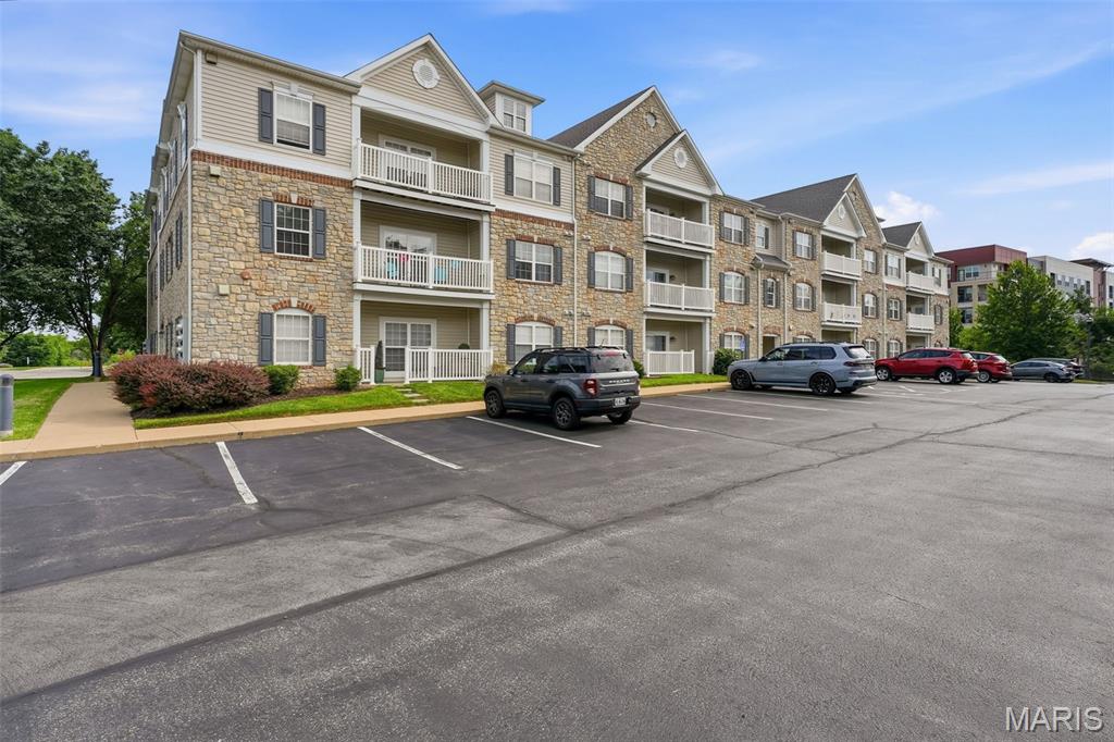Monarch Trace Condo Four - Residential