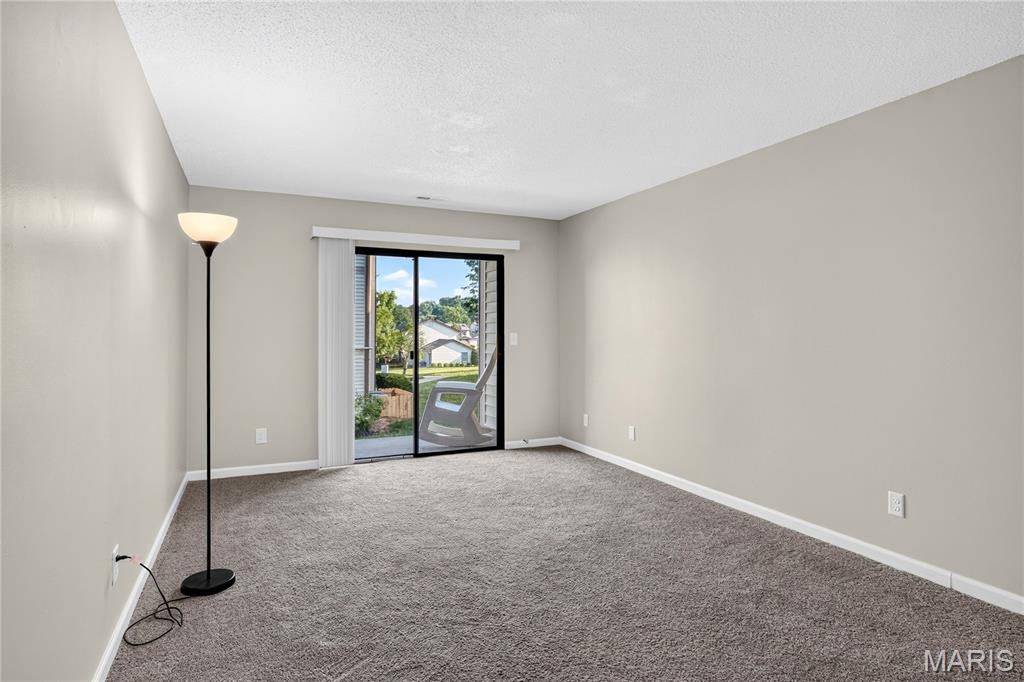 Summergate Garden Condos Ph1 1st Ammended - Residential