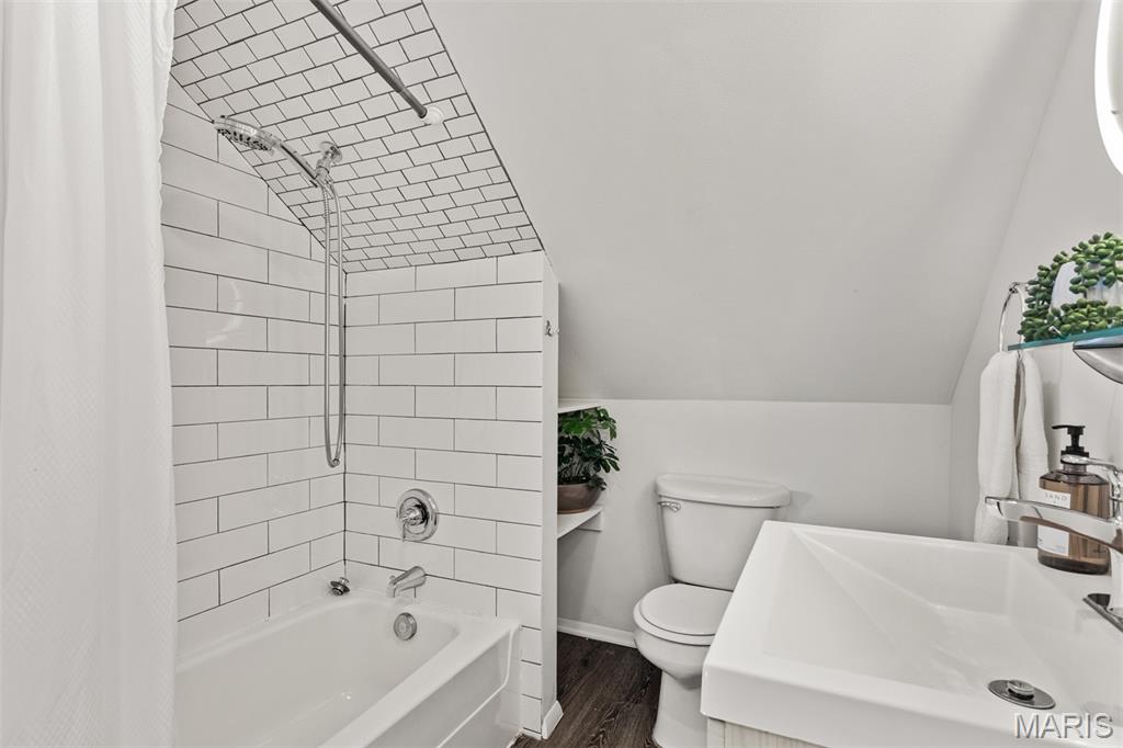 Muths McCausland Terrace Add - Residential