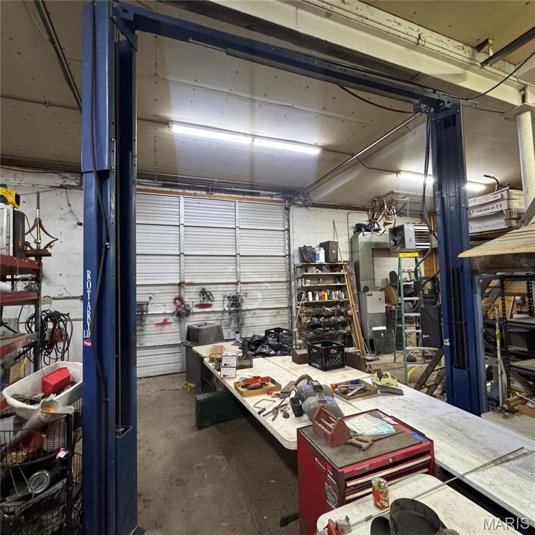 Highway 53 - Commercial Sale