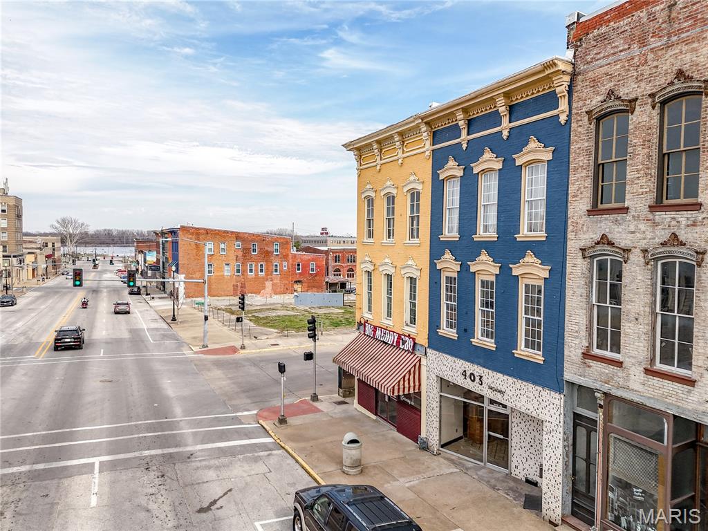 City/Hannibal - Commercial Sale