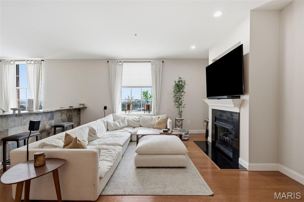 Georgian Condos - Residential