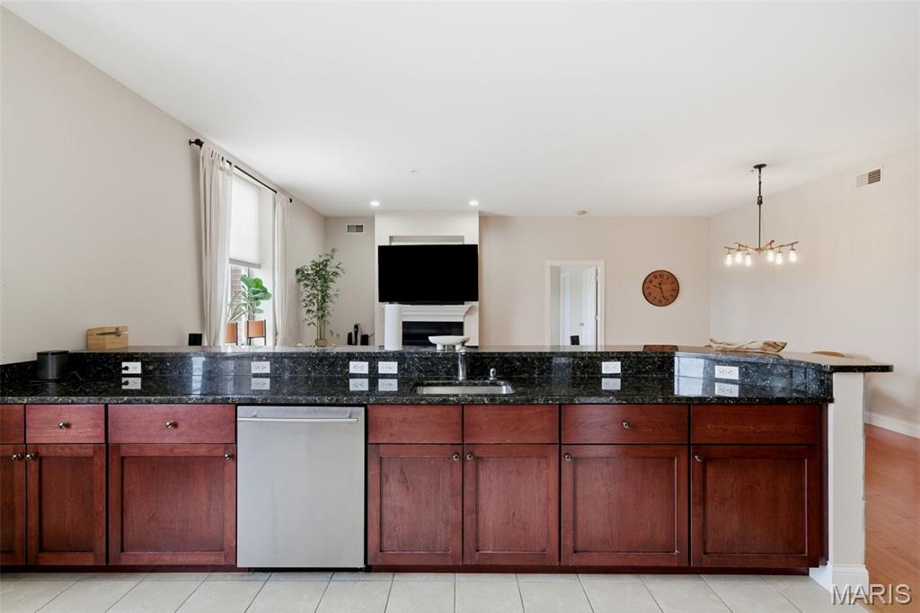 Georgian Condos - Residential