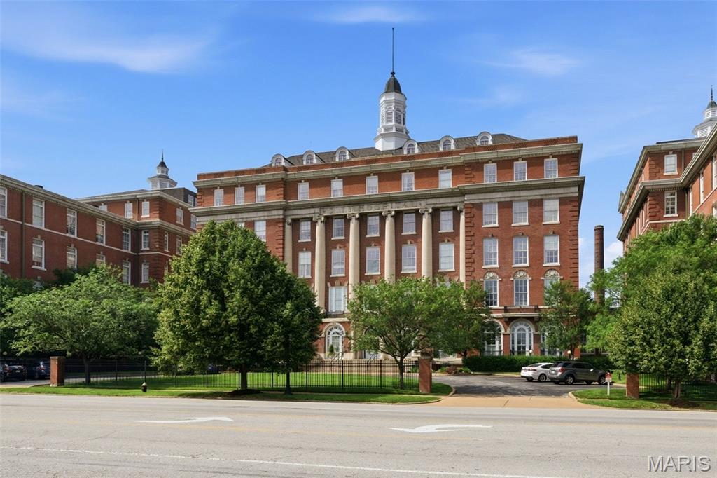 Georgian Condos - Residential