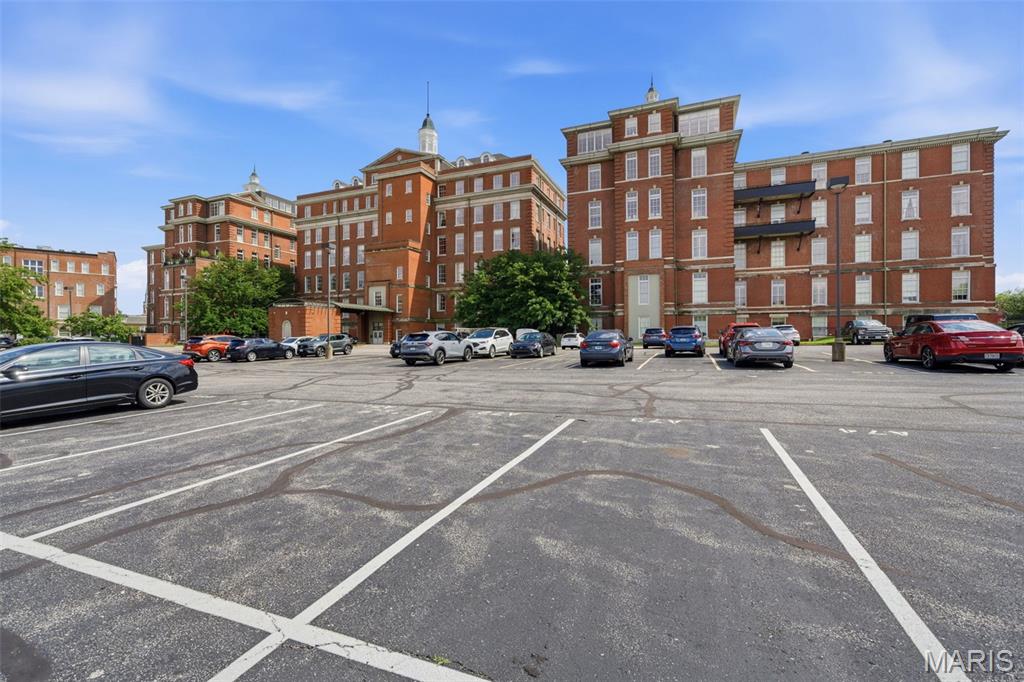 Georgian Condos - Residential