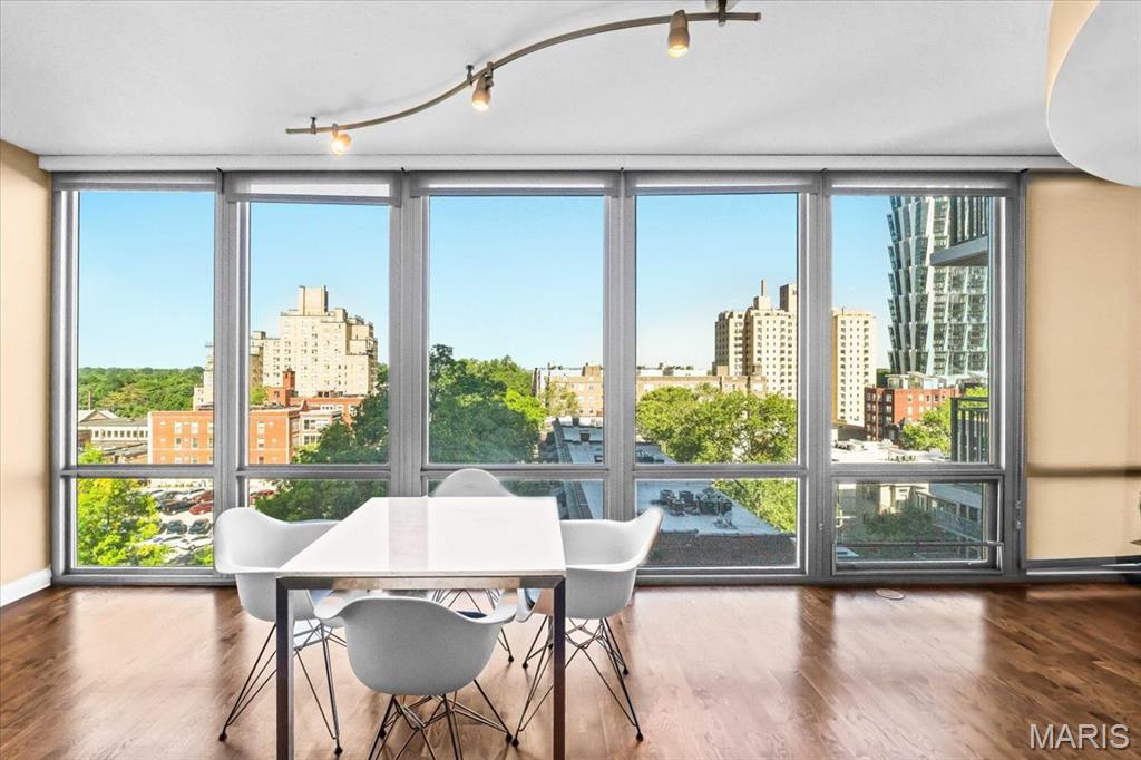 Park East Tower Condos - Residential Lease