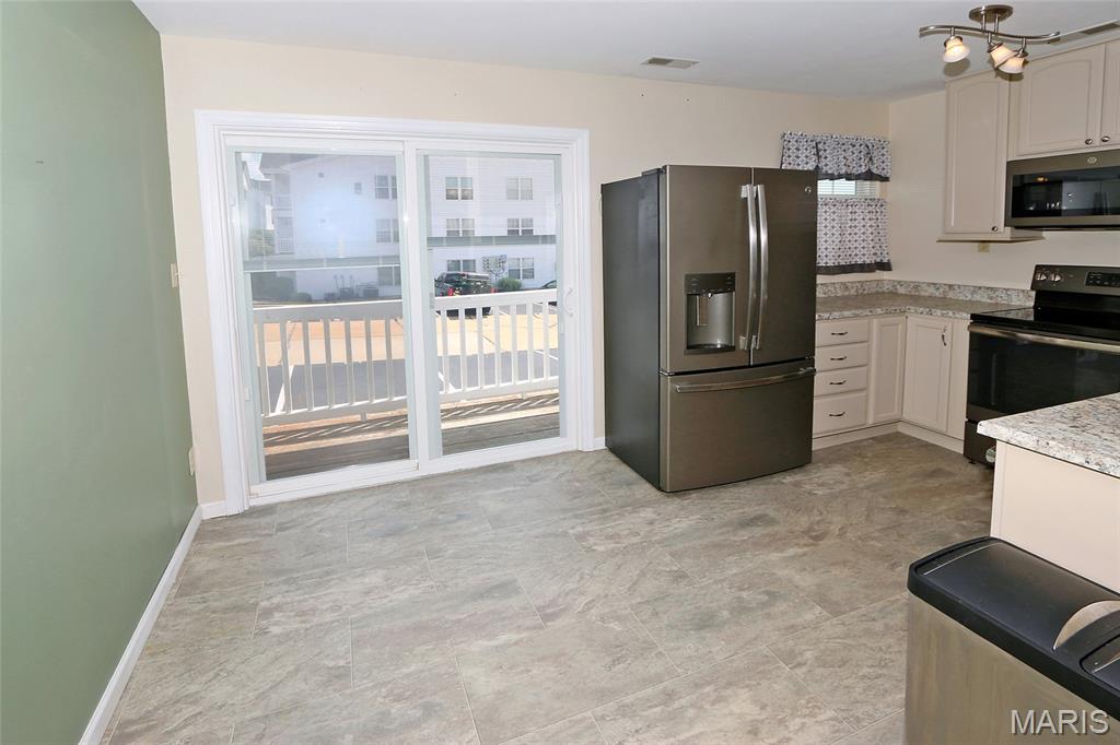 Victoria Crossing Iii Condo First - Residential