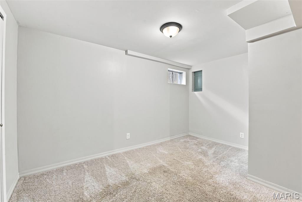 Burtonwood Manor 2 Condo - Residential