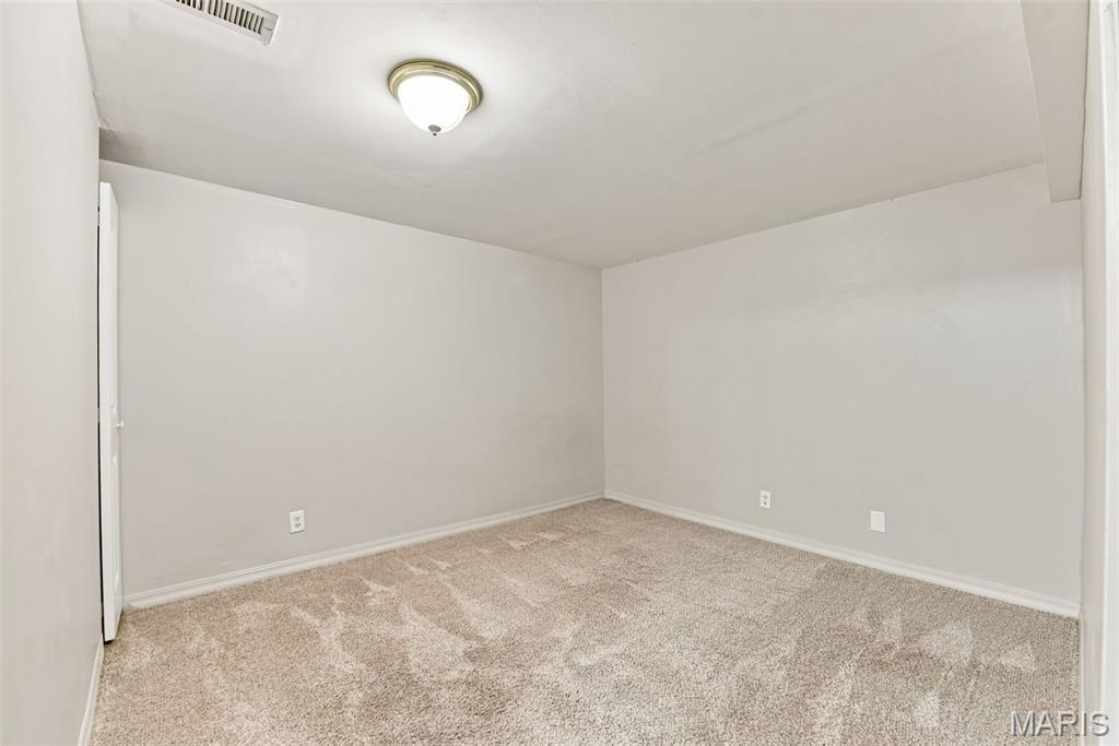 Burtonwood Manor 2 Condo - Residential
