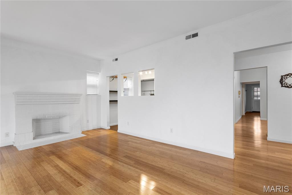Second Floor/Waterman-Pershing - Residential