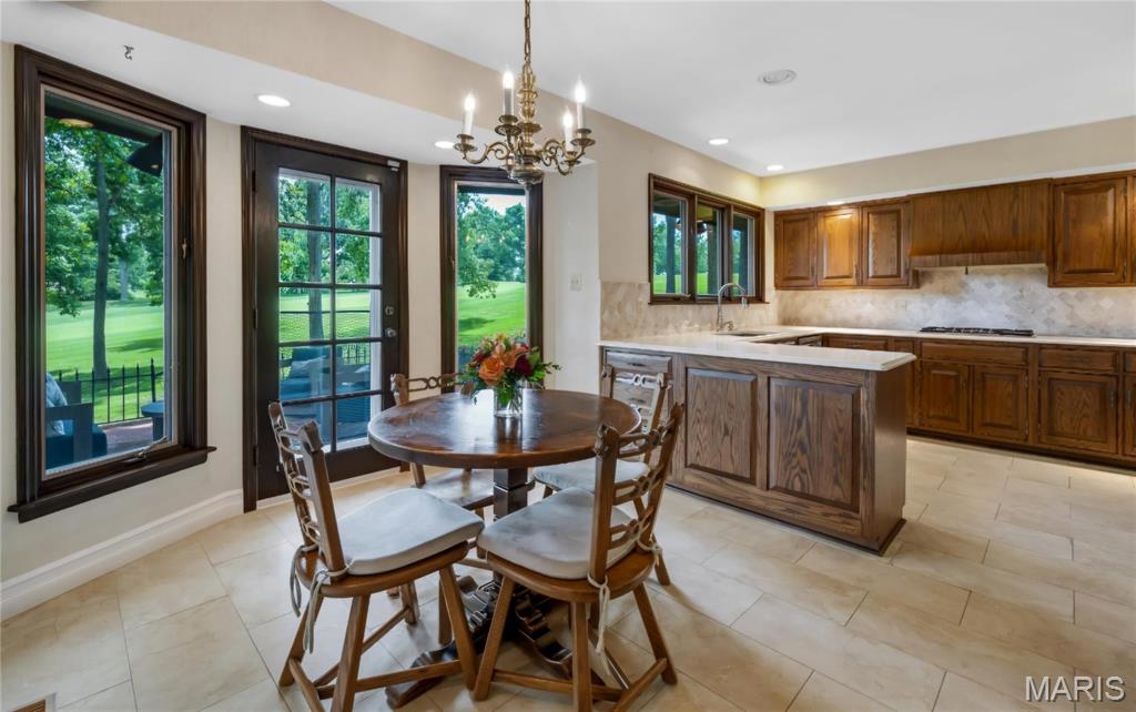 Meadowbrook Country Club Estates - Residential