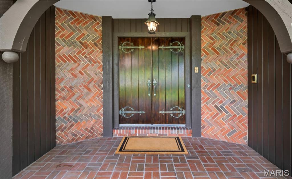 Meadowbrook Country Club Estates - Residential
