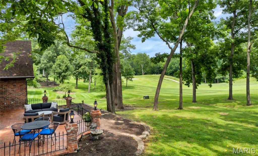 Meadowbrook Country Club Estates - Residential