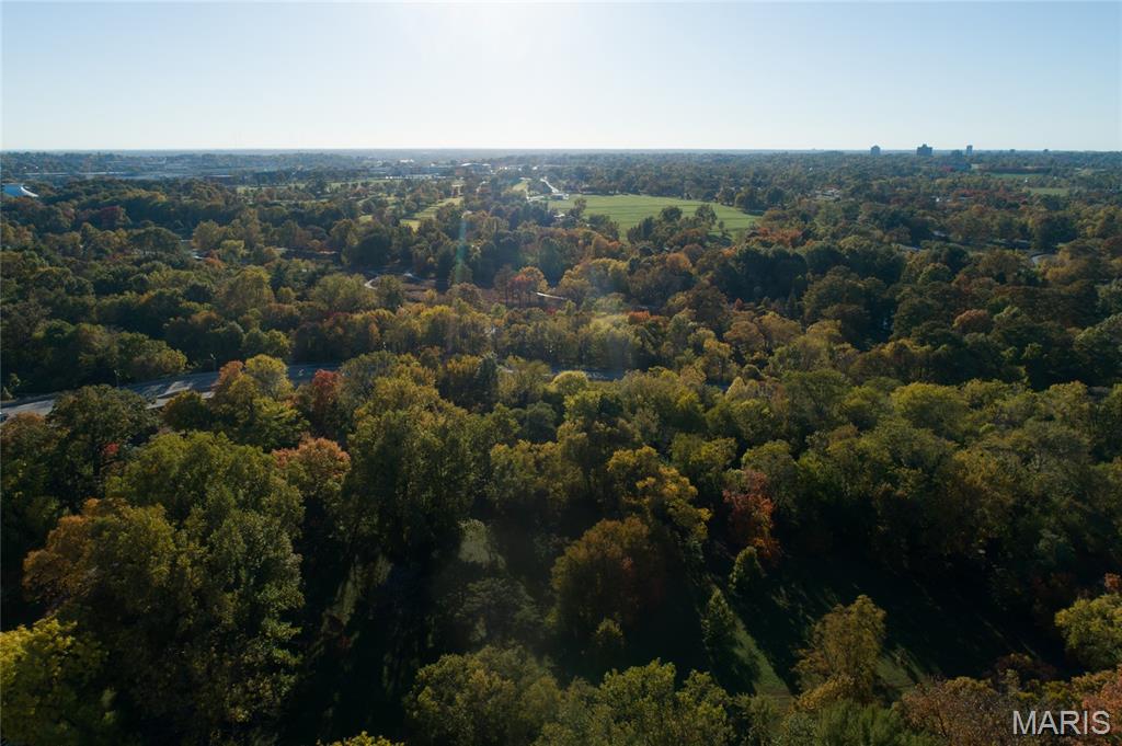 Park East Tower - Residential