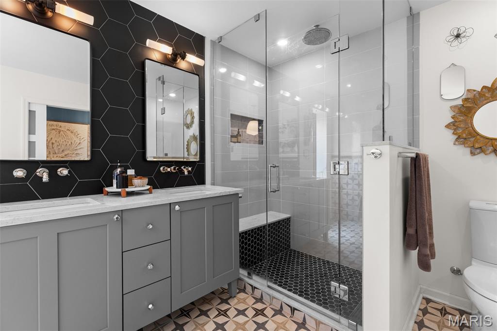 St Louis Hills Estates - Residential