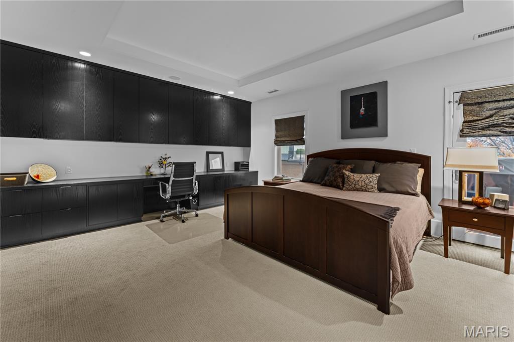 Shaw Park Villas Ph 2 Condo - Residential