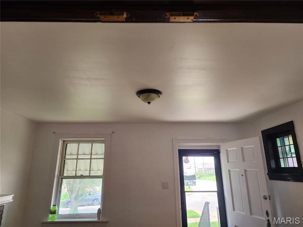 Russells Add 05 - Residential Lease