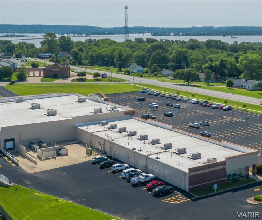 Winfield Plaza - Commercial Lease