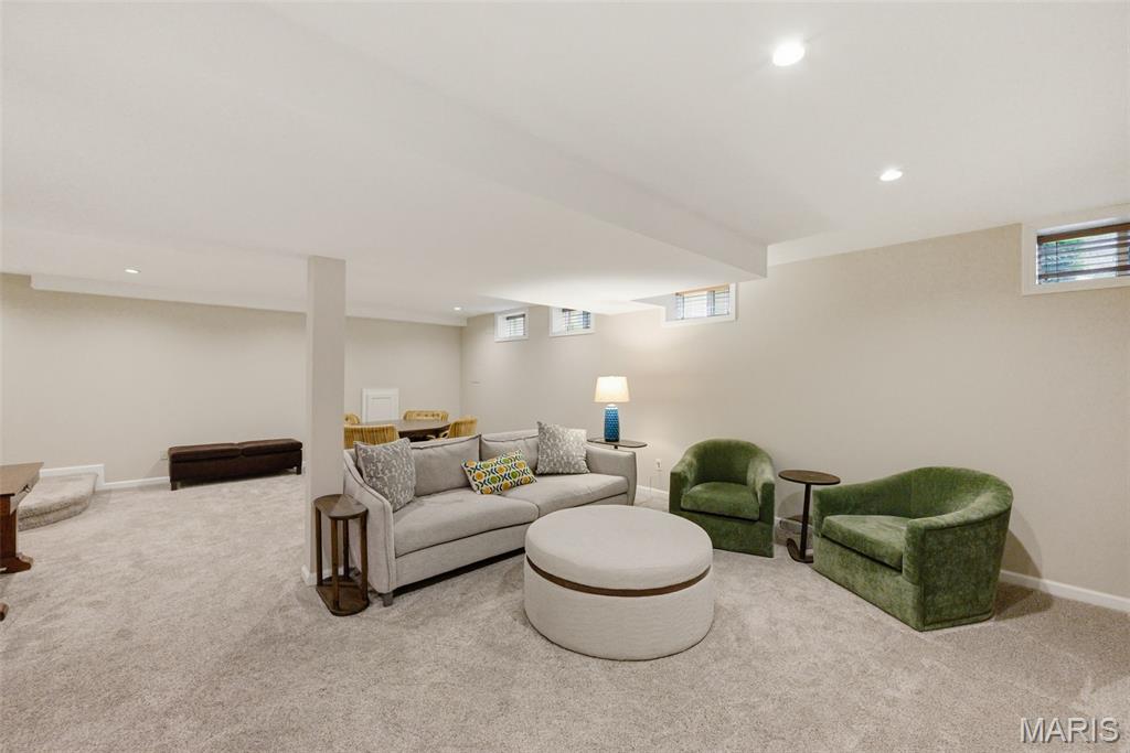 Regal Green Two A Village Of Polo - Residential