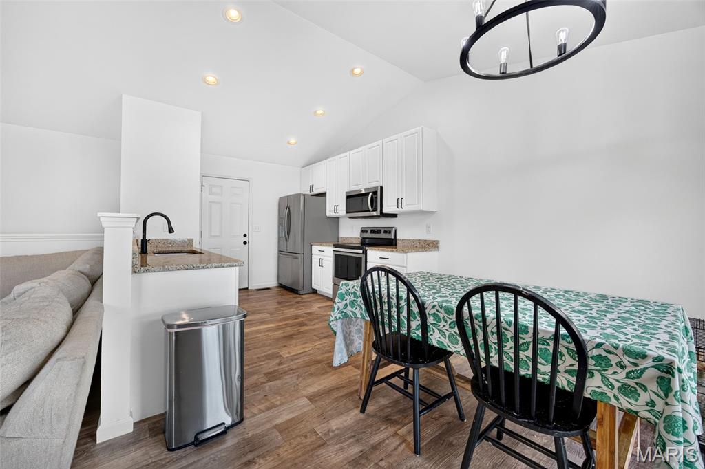 The Hamptons - Residential