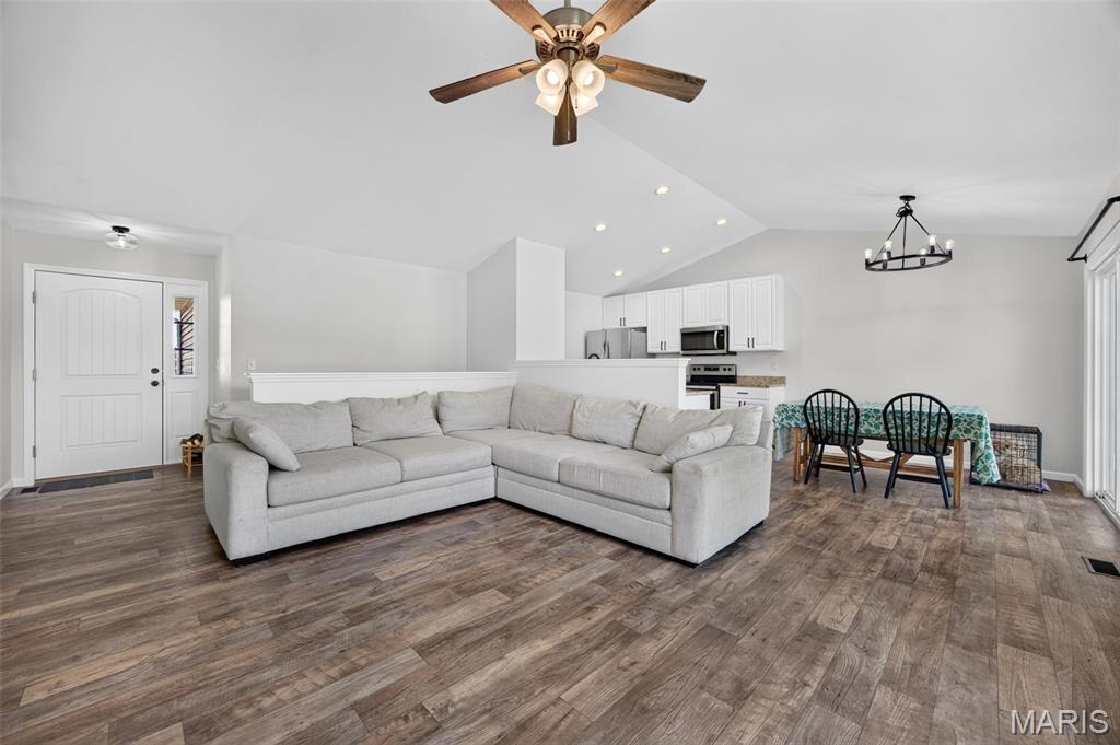 The Hamptons - Residential
