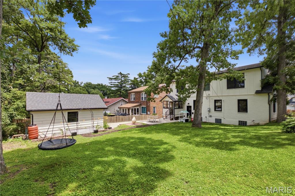 Hollywood Webster - Residential
