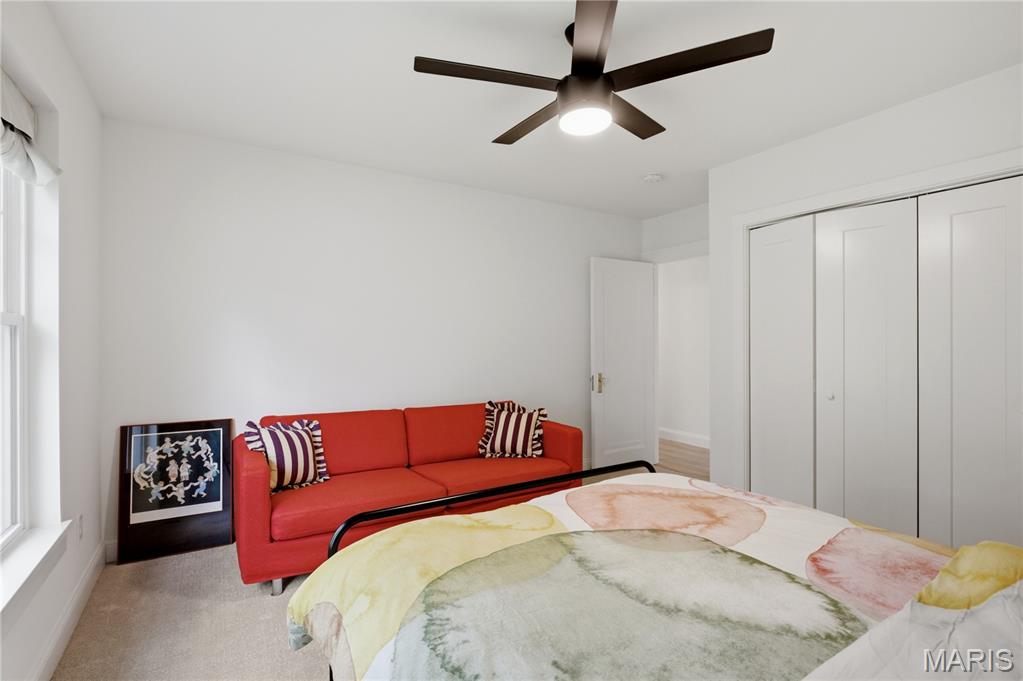 Hollywood Webster - Residential